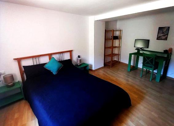 Cornudella de Montsant Apartment | Cornu Karma Apartment Siuranella