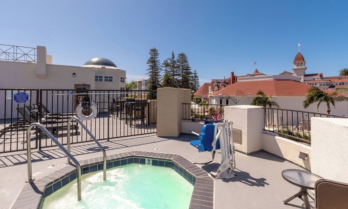 Coronado Condo | Coronado Beach Resort