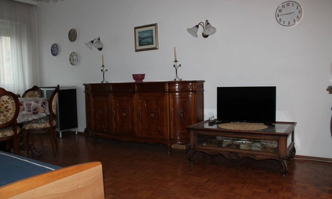 Citta Nuova-Barriera Nuova-San Vito-Citta Vecchia Apartment | Coroneo33, spacious for families