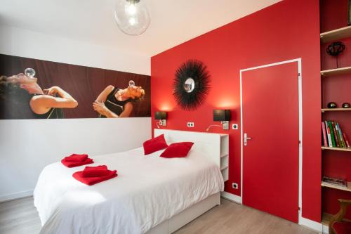 Perigueux Apartment | Corps et graphi(qu)es