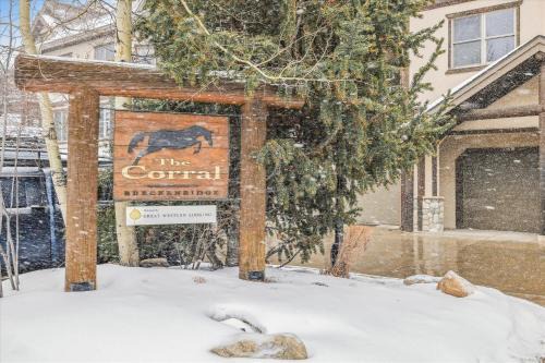 Warrior's Mark Apartment | Corral 309W condo