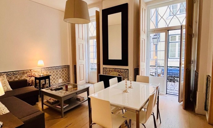 Santa Maria Maior Apartment | Correiros Apartment in Downtown baixa