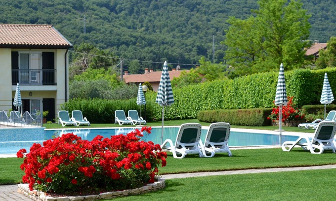 Garda Apartment | Corte delle Rose by Interhome