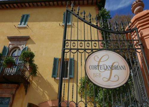Montefelcino Bed & Breakfast | Corte Landriani