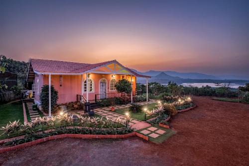 Rajgurunagar House | CosmicStays Sukoon - A place for mind, body & soul