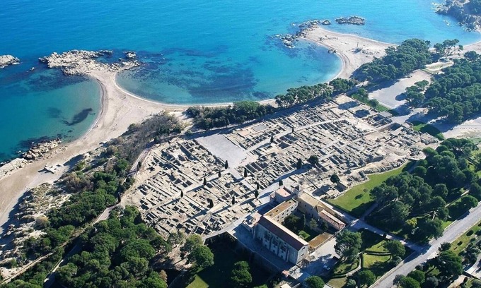 Siurana Cottage | Costa Brava Apartment.Cal Uverni 15 min to beaches