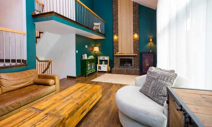 Pickering House | Cosy 3-Bedroom Home in Quiet Cul-de-Sac