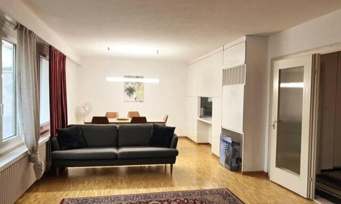 Uster District Apartment | Cosy 4.5 rooms apartment @ LS 16 Dübendorf
