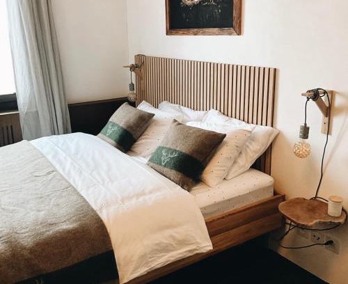 Klosters-Serneus Apartment | Cosy Alpine Chic Studio