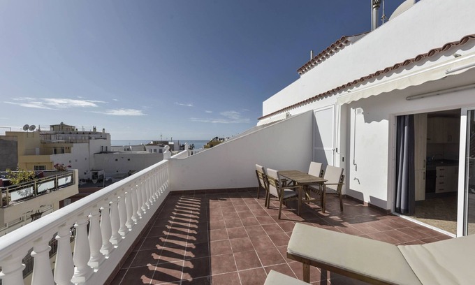 Playa San Juan Apartment | Cosy Apartment “Apartamento Pardela” in Playa San Juan close to the Beach