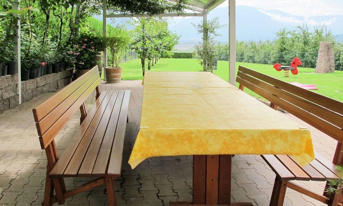 Andriano Apartment | Cosy apartment for 4 people with pool, WIFI, TV, patio and parking