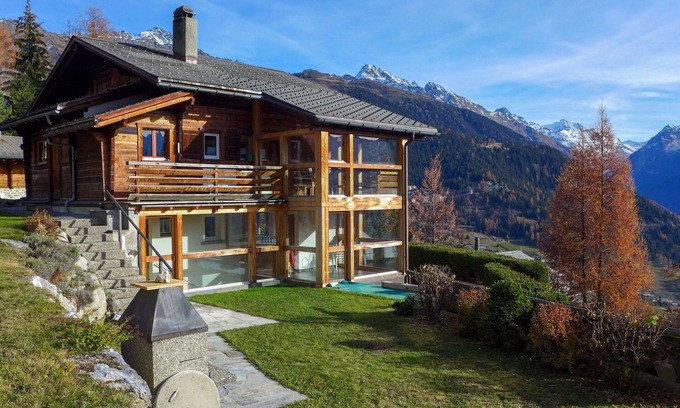 Verbier Apartment | Cosy apartment for 4 people with WIFI and patio