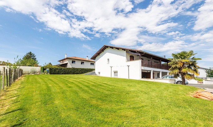 Anglet Apartment | Cosy apartment for 4 people with WIFI, TV, terrace and parking