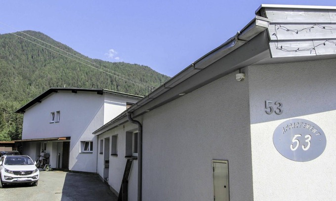Reith bei Seefeld Apartment | Cosy apartment for 6 guests with WIFI, TV, balcony, pets allowed, panoramic view and parking