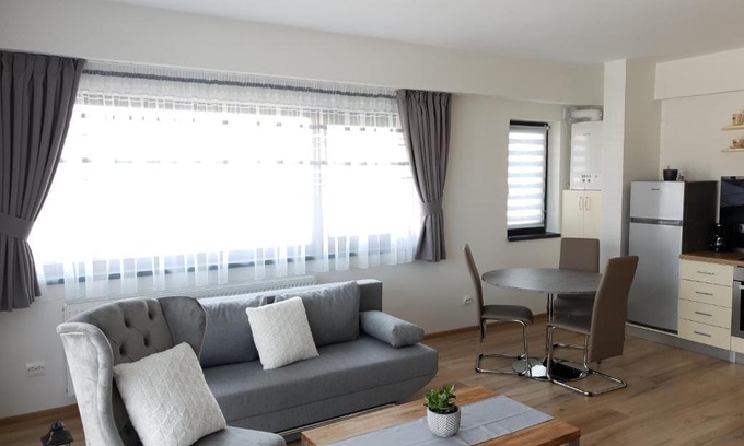 Tirgu Mures Apartment | cosy apartment II