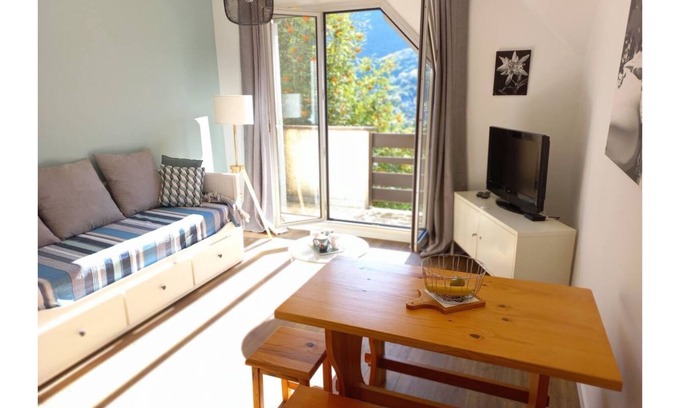 Cauterets Apartment | Cosy apartment in the heart of the most beautiful Pyrenean landscapes, ski touring cure