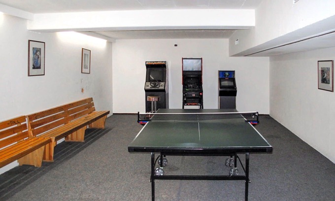 Maierhofen House | Cosy apartment in villa for 4 people with pool, TV, terrace and pets allowed