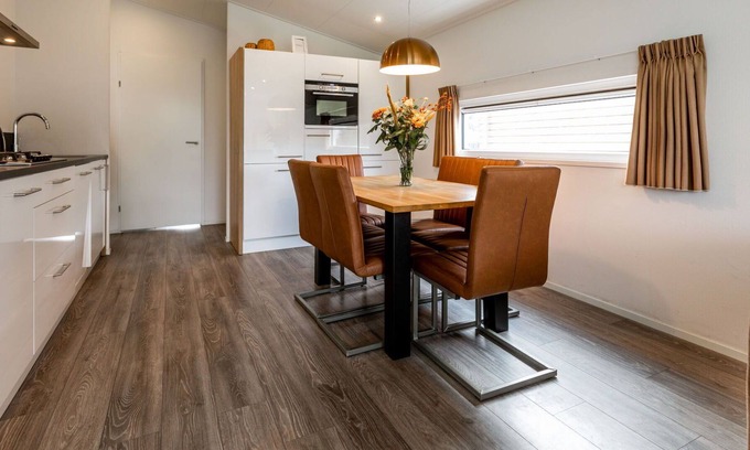 Wolfshuis House | Cosy apartment in villa for 6 guests with pool, WIFI, A/C, TV, terrace and parking