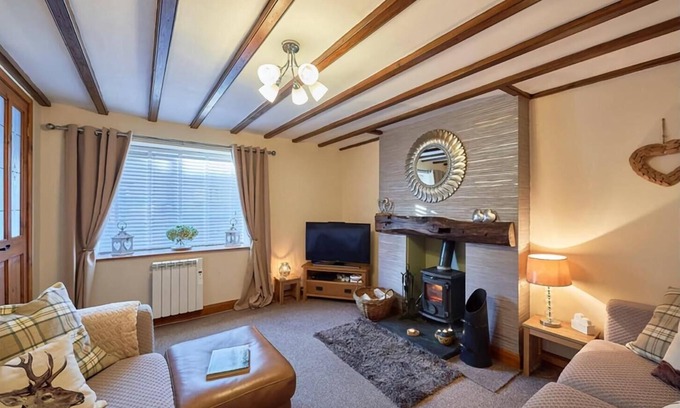Brough House | Cosy Cumbrian cottage for your country escape - pet friendly!