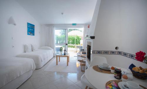 Praia da Luz Apartment | Cosy decorated studio at Quinta Paraiso da Mia