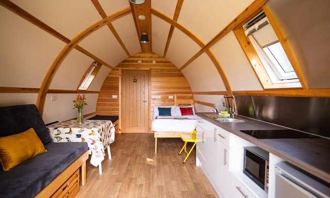 Bury St Edmunds Cabin | Cosy Family Cabin With Accessible Facilities