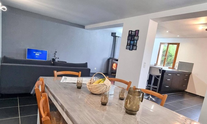 Veranne Cottage | Cosy Gîte avec Jardin Privatif, Idéal pour Motards et Randonneurs