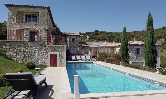 Saint-Ambroix Villa | Cosy holiday home with views and private pool