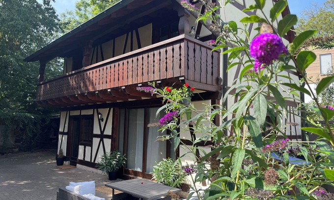 Hesingue House | Cosy house in Southern Alsace, close to Basel and German Border.