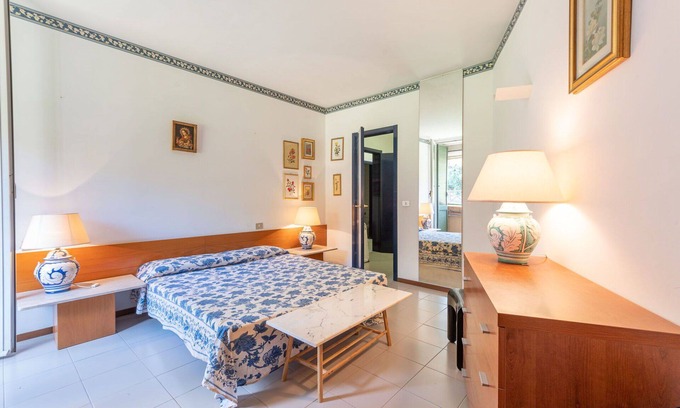 Punta Ala Apartment | Cosy apartment for 10 people with WIFI, TV, balcony and pets allowed