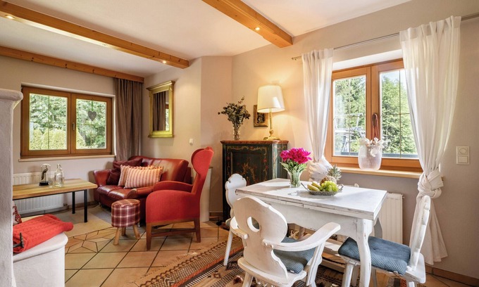 Kirchberg in Tirol Apartment | Cosy little flat right on the edge of the forest