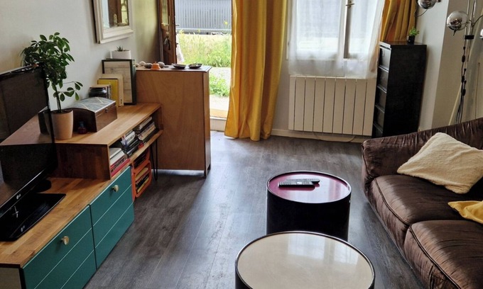 Miribel House | Cosy little house Centre de Miribel In a quiet cul-de-sac Near Lyon