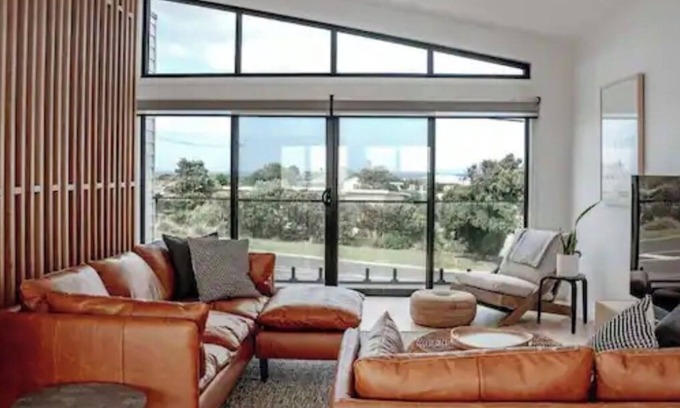 Port Campbell House | Cosy, luxury beachside getaway