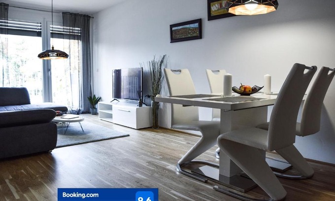 Donaustadt Apartment | Cosy new Apartment 3min to VIC/Uno-City and Danube