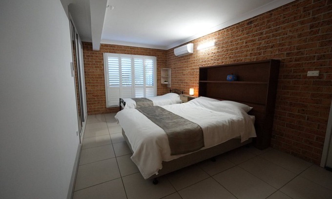 Port Macquarie Apartment | Cosy Quiet Getaway
