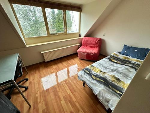 Utrecht House | Cosy room in family home