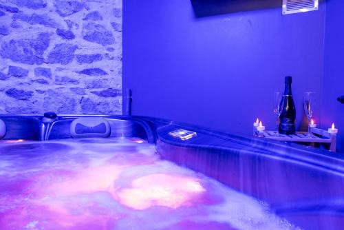 Dalby Apartment | Cosy Room Jacuzzi Romantique