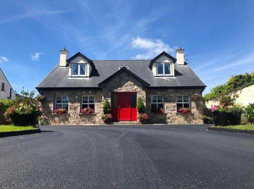Roscoe House | Cosy Rooms in a Stone Cottage