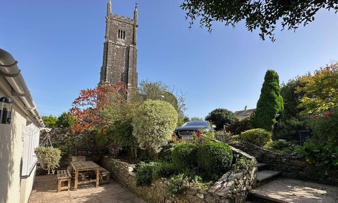 Ivybridge Cottage | Cosy South Hams Holiday Cottage in Ugborough Village, South Devon