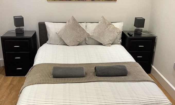 Banstead Apartment | Cosy studio near London
