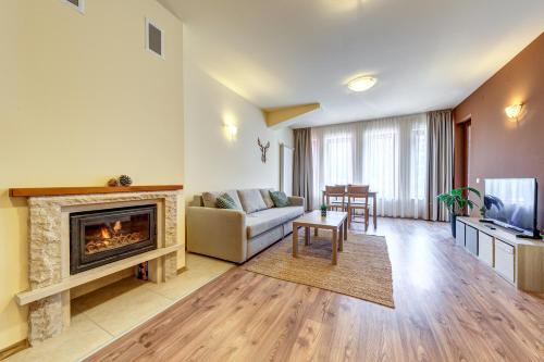 Pamporovo Apartment | Cosy1BD Apt with a Free Parking and Balcony - Grand Resort Pamporovo by Flat Manаger