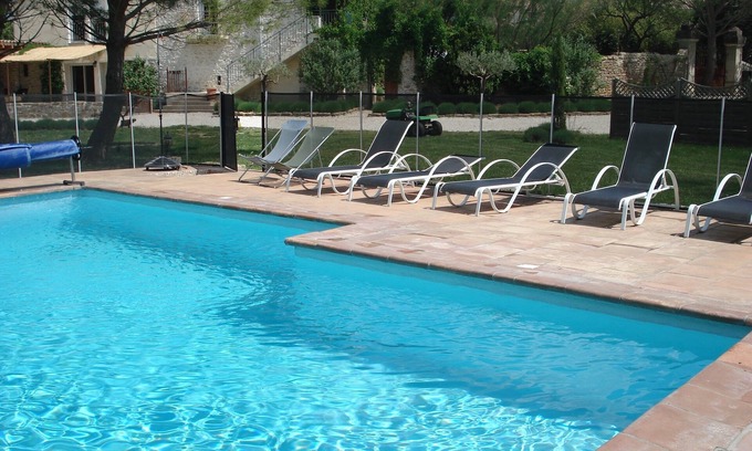 Saint-Cesaire-de-Gauzignan Other | cottage located in the quiet countryside