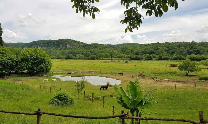 Les Eyzies House | Cottage for 4 people with beautiful view and swimming pool