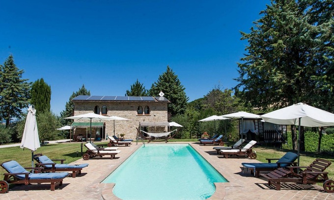 Ramazzano Resort | Cottage Gubbio - Two Bedroom Resort, Sleeps 4