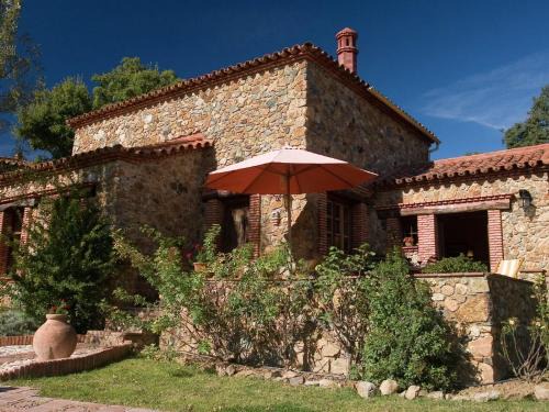 Alajar House | Cottage in Alájar with Stunning Valley Views