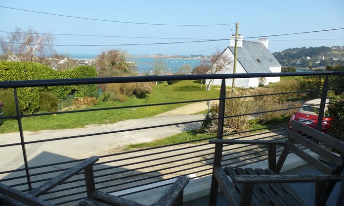 Plougasnou House | Cottage in Plougasnou near Stunning Beaches