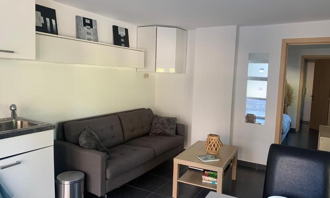 Montigny-le-Tilleul Bed & Breakfast | Cottage Math & Ali