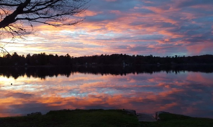 Frontenac Cottage | Cottage on Bob's Lake - 3 Bedrooms, Private Boat Launch, Great Fishing