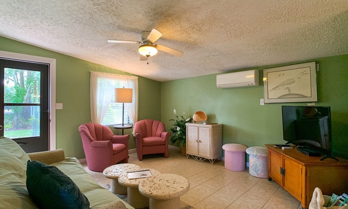 Deleon Springs Heights Cottage | Cottage On Quiet Horse Farm In Country Setting