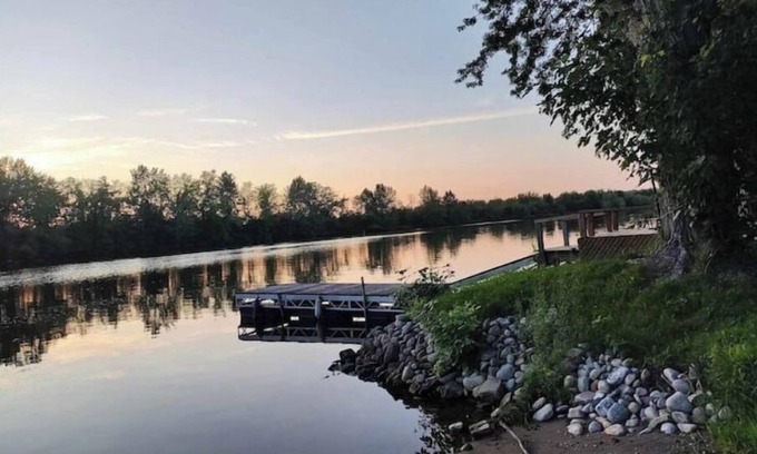 Otonabee-South Monaghan House | Cottage On The "O"