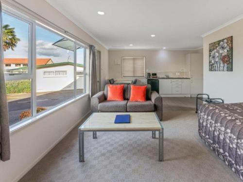Tauranga Hotel | Cottage Park Thermal Motel